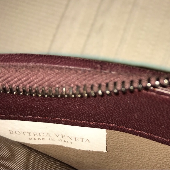 NWOT! Authentic Bottega Veneta Leather Wallet/Wristlet - Picture 7 of 13